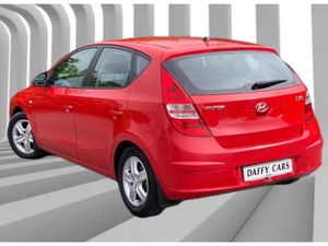 Hyundai i30 Comfort 5DR - Image 3