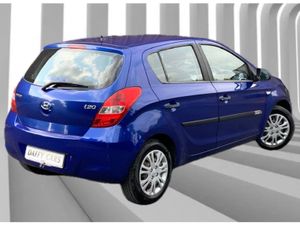 Hyundai i20 Classic 5DR Blue 74bhp - Image 3