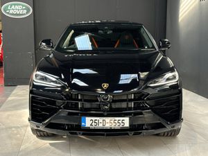 URUS S E-HYBRID AWD 800 BHP - Image 2