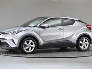 Toyota C-HR 1.8 Hybrid  reverse Cam android Car P - Image 4