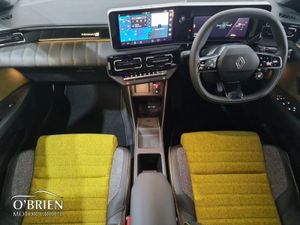 Renault 5 E-TECH Iconic 52kw 410km Range - Image 2