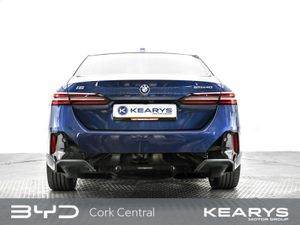 BMW i5 Edrive M Sport 40 340 Electric 83.9 kWh Au - Image 3