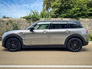 MINI CLUBMAN Cooper Classic - Image 2