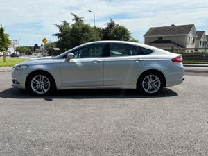 STUNNING 2017 (171) ZETEC FORD MONDEO - Image 4