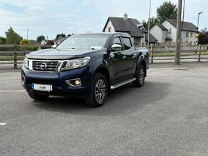 ABSOLUTELY IMMACULATE 2016 (162) NAVARA - Image 3