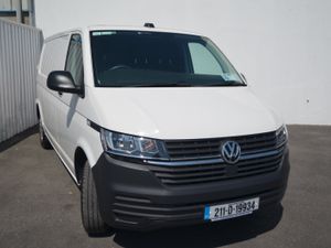 ONE OWNER-LOW KMS LWB-PRICE INCLS VAT - Image 3
