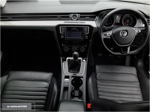 Volkswagen Passat  highline 2.0 TDI 150 BHP - Image 2