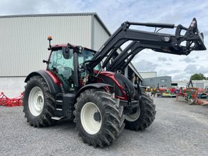 New Valtra N175 Active with G5s Loader - Image 3