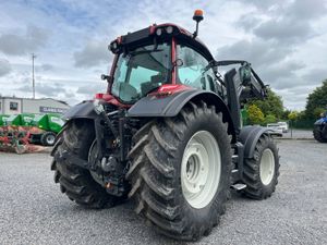 New Valtra N175 Active with G5s Loader - Image 4