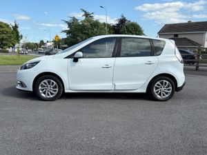 STUNNING 2014 RENAULT SCENIC - Image 4