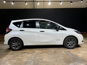 Nissan Note 1.2 E-POWER HYBRID - 360 REVERSE CAMER - Image 3