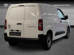 Toyota Proace 1.5 D GX SWB 6 650KG 3DR - Image 2