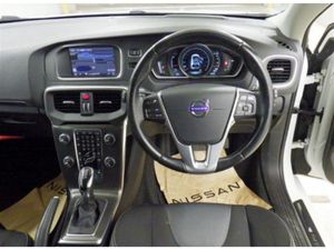 Volvo V40 1.6 T4 Auto - Image 4