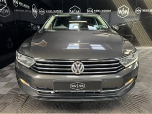 Volkswagen Passat CL 1.6 TDI MANUAL 6SPEED FWD 120 - Image 2