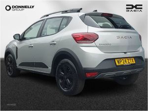 Dacia Sandero Stepway 1.0 TCe Extreme 5dr - Image 2