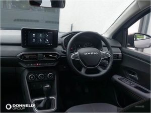 Dacia Sandero Stepway 1.0 TCe Extreme 5dr - Image 4