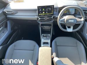 Dacia Bigster 1.8 Litre Petrol Hybrid - Image 2