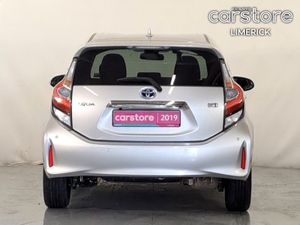 Toyota Aqua 1.5 PET Hybrid - Image 4