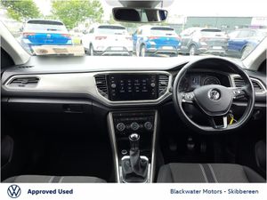 Volkswagen T-Roc 1.5TSI 150BHP DESIGN SPECIAL EDIT - Image 3