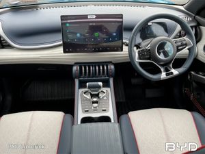 BYD ATTO 3 60kwh 204PS Design- Demo Model - Image 2