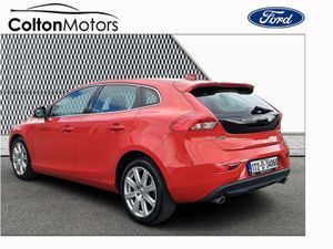 Volvo V40 D4 SE Auto - Image 3