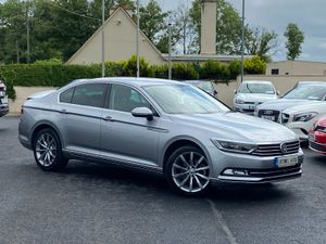 181 VW PASSAT HIGHLINE  2.0TDI 190BHP SALOON - Image 2