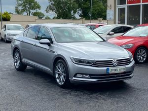 181 VW PASSAT HIGHLINE  2.0TDI 190BHP SALOON - Image 4