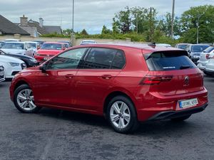 221 VW GOLF 1.0 E TSI ACTIVE AUTOMATIC - Image 3