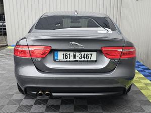 2016 Jaguar XE 2.0 D R-Sport 180P - Image 4