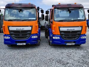 DAF LF Skip Loader 4X2 - Image 2