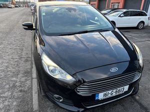 2016 Ford S-MaxTITANIUM 2.0 Diesel 150 BHP 7 Seat - Image 3