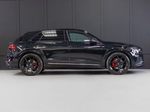 2019 Audi Q8 50TDI S-Line 2 Seat Commercial - Image 2