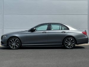 Mercedes-Benz E-Class Avantgarde - Image 4