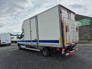 MERCEDES SPRINTER LUTON 5 TON AUTOMATIC - Image 3