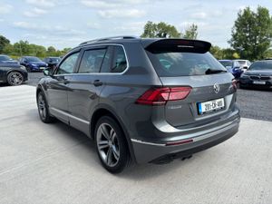 STUNNING 201 VOLKSWAGEN TIGUAN R LINE PAN ROOF - Image 4