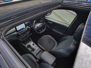 FORD KUGA 2.5 ST-LINE X EDITION **MASSIVE SPEC** - Image 3