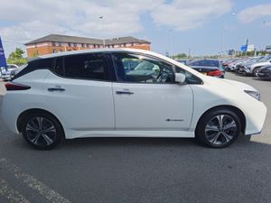 NISSAN LEAF 62KWH E PLUS TEKNA *BOSE SOUND SYSTEM* - Image 4
