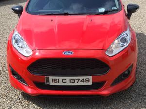 Ford Fiesta 2016 Red Edition 57000km - Image 3
