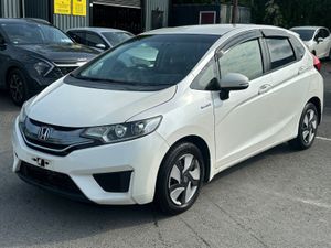 Honda Fit 2014 hybrid full option Half leather - Image 2