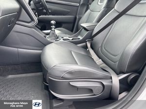 Hyundai Tucson EXECUTIVE 1.6 DIESEL 5DR - Image 4