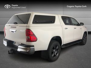 Toyota HiLux 2.4 Litre Diesel - Image 2