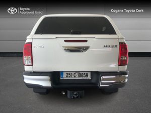 Toyota HiLux 2.4 Litre Diesel - Image 4