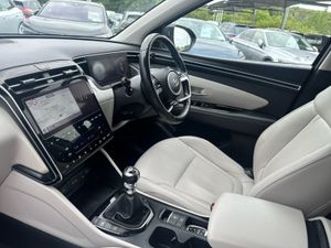 Hyundai Tucson Executive Plus 1.6d Manual - Image 3