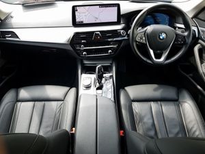 BMW 5 Series 530e SE - Image 4