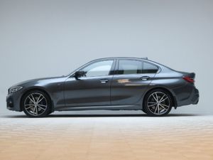 BMW 3 Series 330E M Sport - Image 4