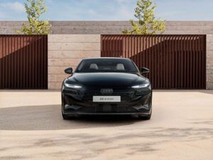 Audi A6 E-tron Sportback S-line 210kW With Black - Image 2