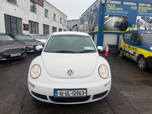 Volkswagen Beetle 2010 - Image 4