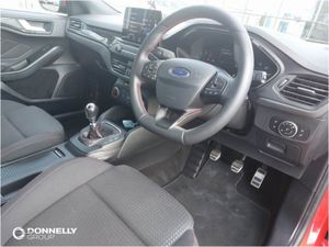 Ford Focus 1.0 Ecoboost 125 St-line 5dr - Image 4