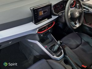SEAT Arona 1.0tsi FR  115HP - Image 4