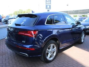 AUDI Q5 2.0TDI QUATTRO S-LINE 5DR ESTATE AUTOMATIC - Image 4